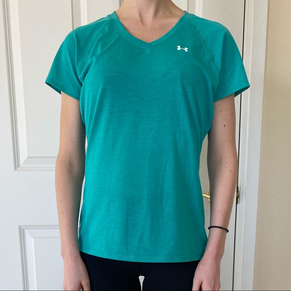 Women’s Under Armour T-Shirt Sz Small